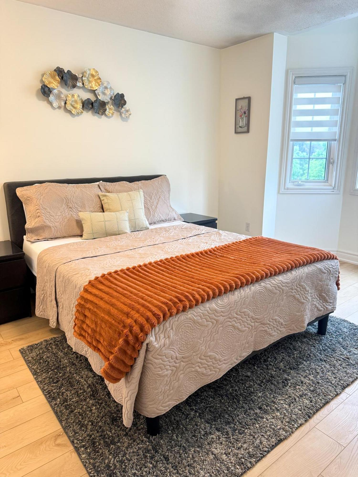 The Khan Villa Whitby Rom bilde